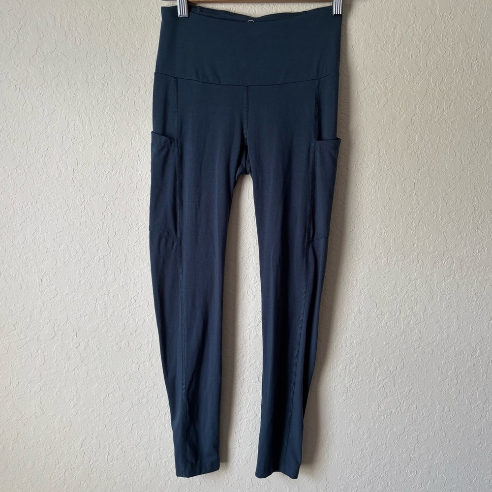 Free Fly | Women's Soft Stretch Side Pocket Leggings Size XS Dark Teale
